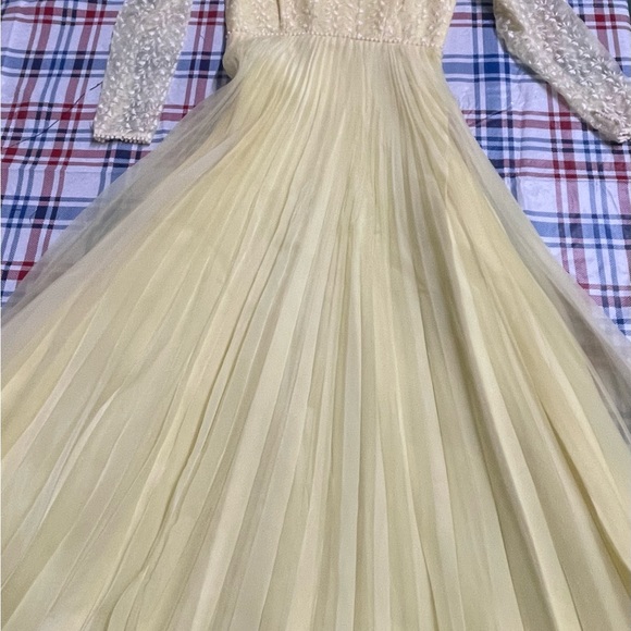 Super Groovy 1970s Prom / Party Dress - Picture 11 of 16